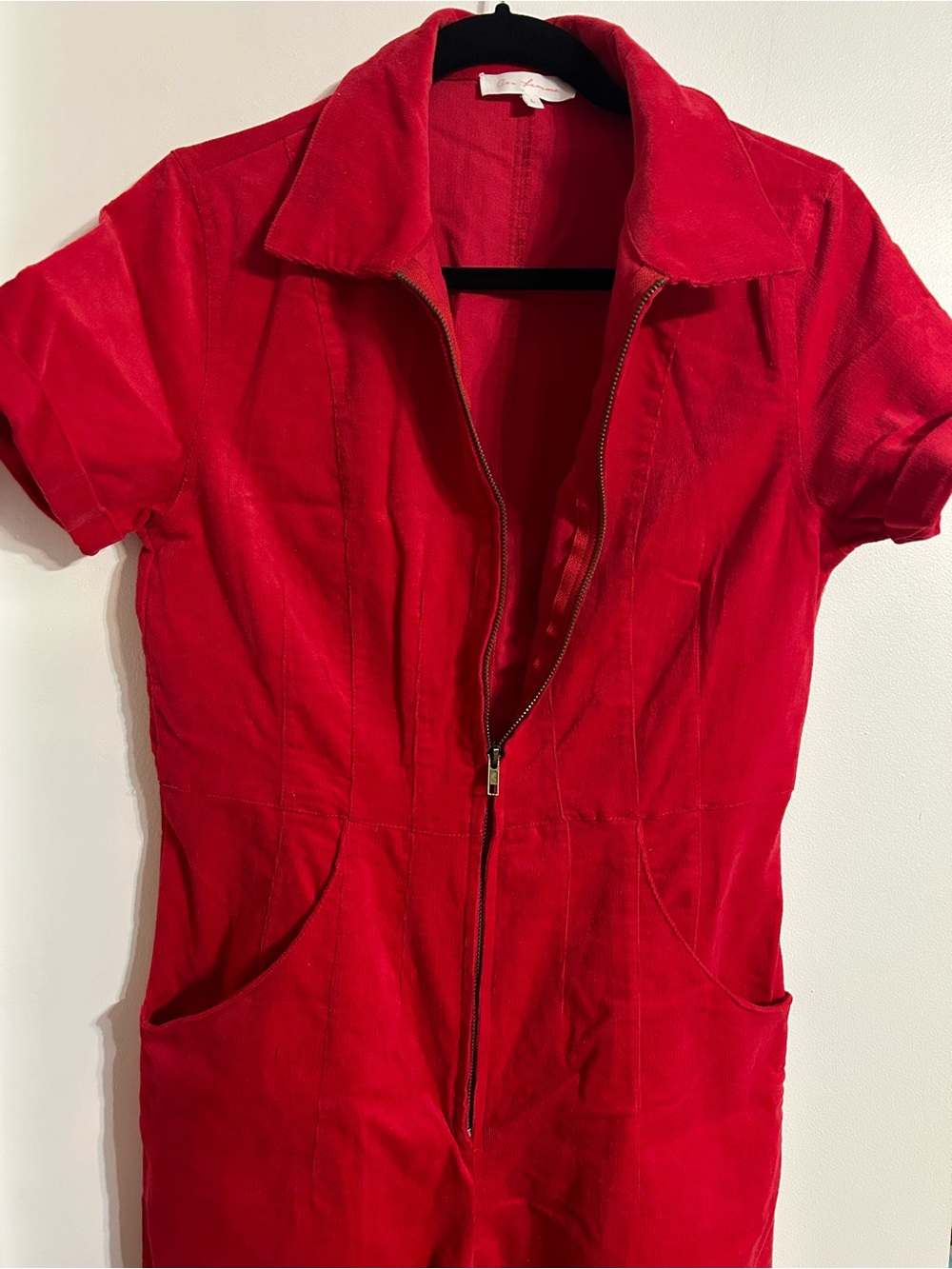 Ces Femme Red Short-Sleeve Zip-Front Jumpsuit